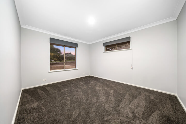 45743060 1635411360 5113 4towardawaywannerooweb 2