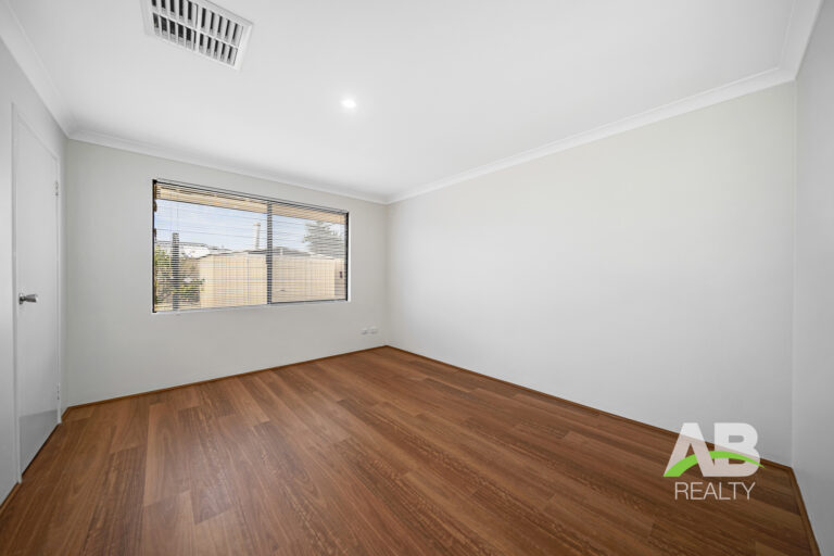 68240062 1689828983 30431 130elliotrdhockinglrlogo 11