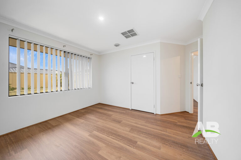 68240066 1689828985 24220 130elliotrdhockinglrlogo 12