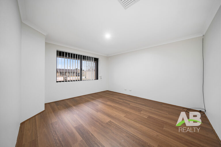 68240078 1689828997 4349 130elliotrdhockinglrlogo 4