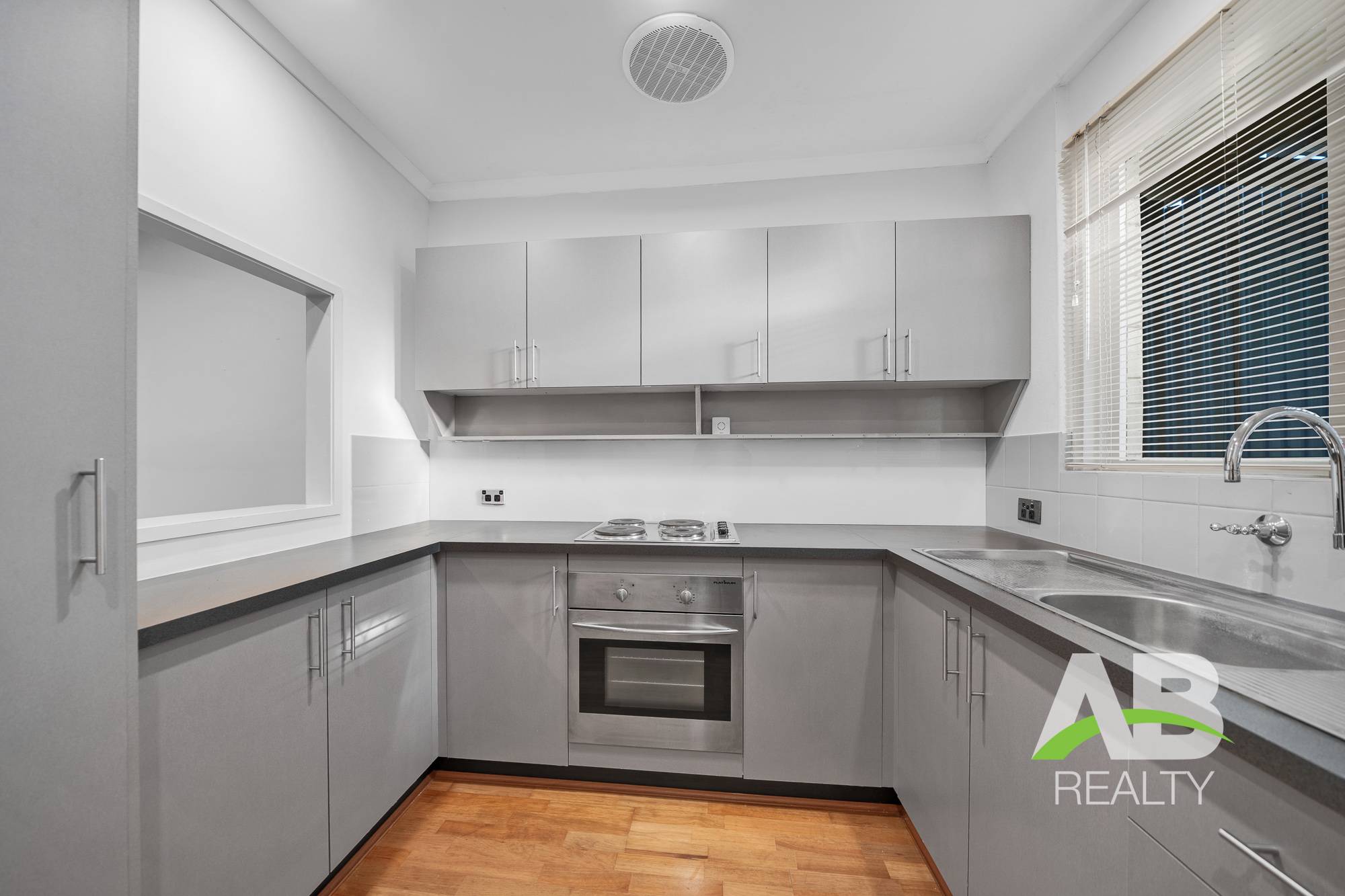 174682086 1763001626 58085 31BWinshipAveWannerooLRLogo