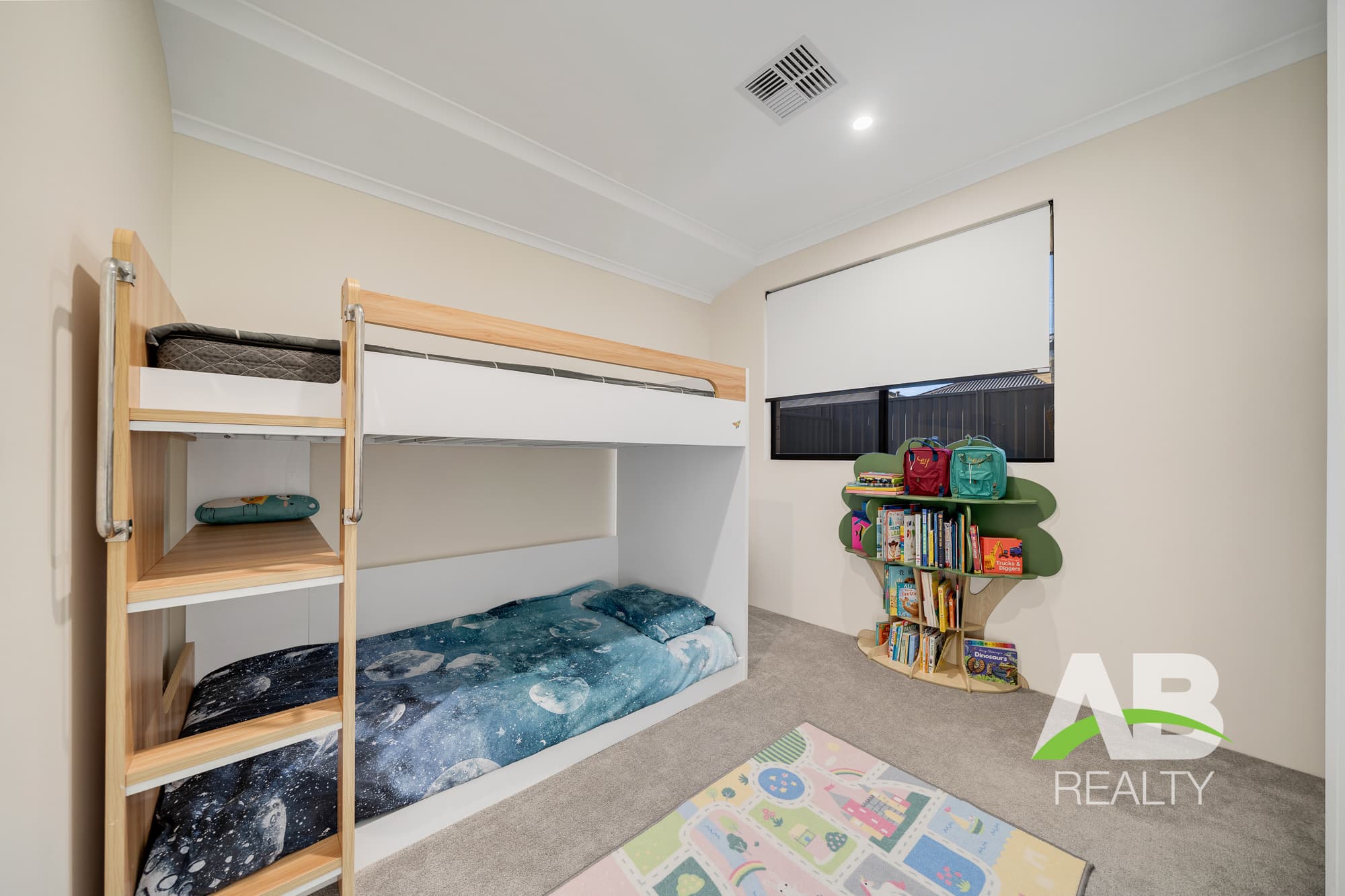 175471125 1763439228 75259 5AttadaleAveDarchLRLogo