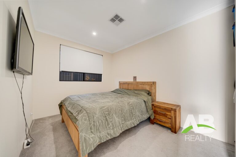 175471128 1763439230 75059 5AttadaleAveDarchLRLogo