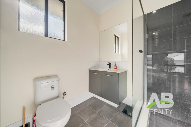 175471226 1763439241 75237 5AttadaleAveDarchLRLogo