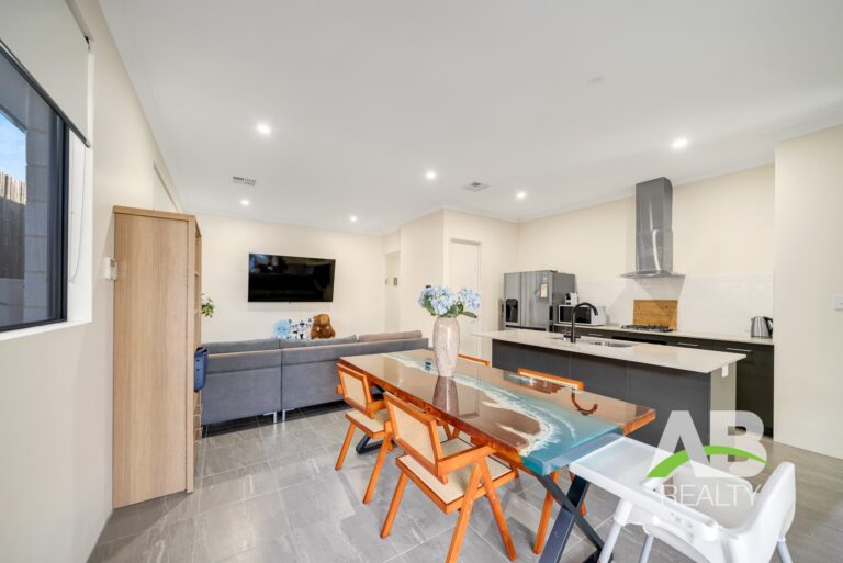 175471249 1763439245 75354 5AttadaleAveDarchLRLogo