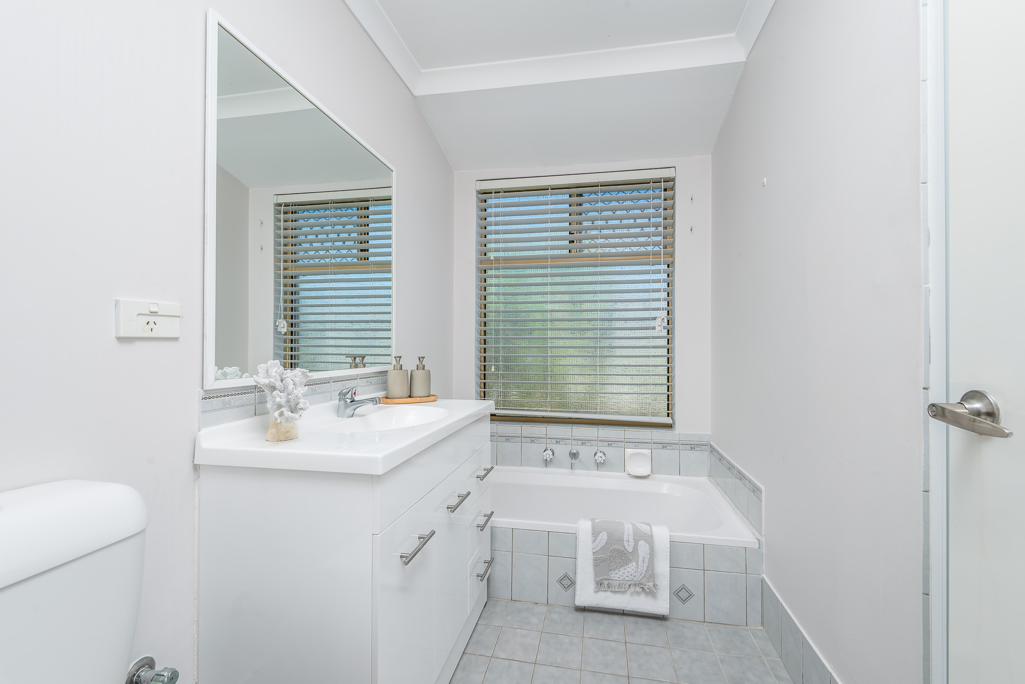 134657154 1738913229 200719 03 12BPanacheGardens