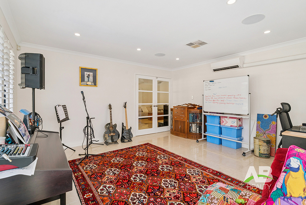 179328167 1765419825 53150 DSC01305