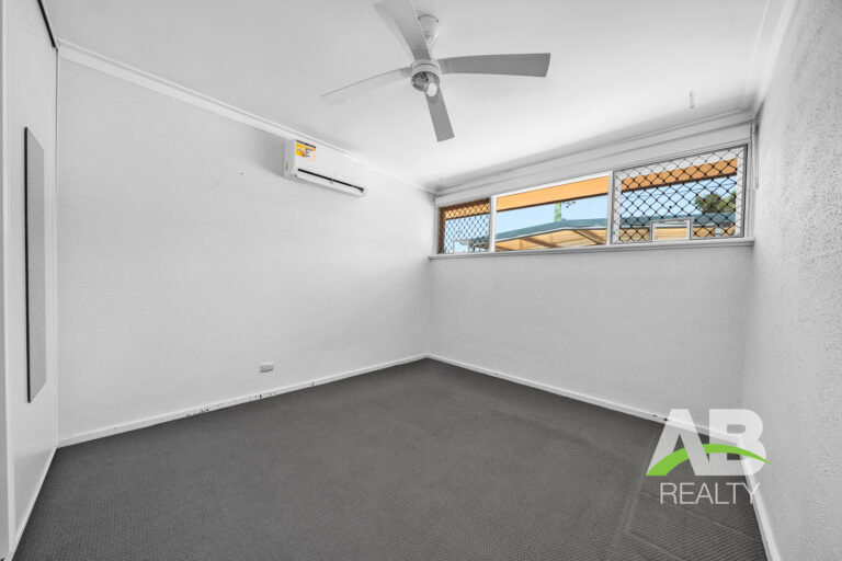 181214951 1766976542 53705 28ThompsonDrWannerooLRLogo