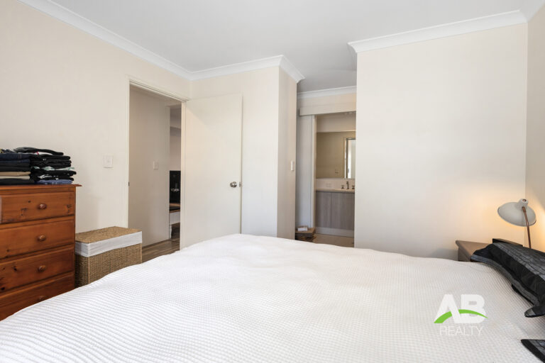 87619932 1713147176 61372 IMG0704