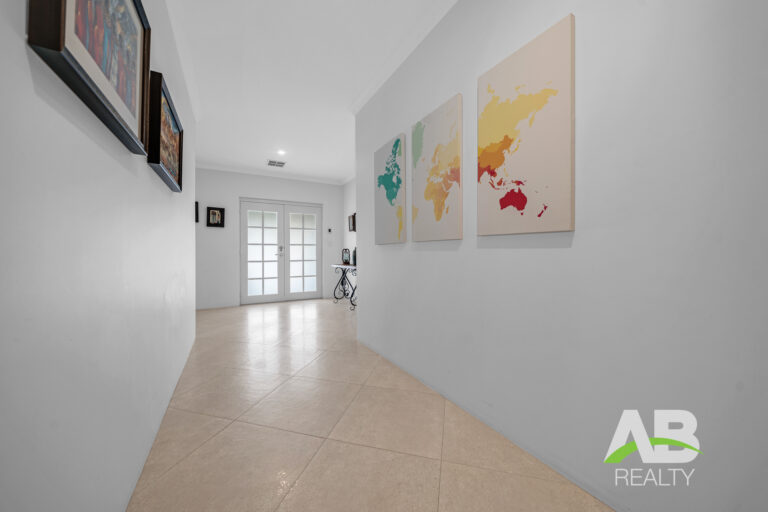 105258382 1724217067 74488 35GoundreyDrPearsallLRLogo