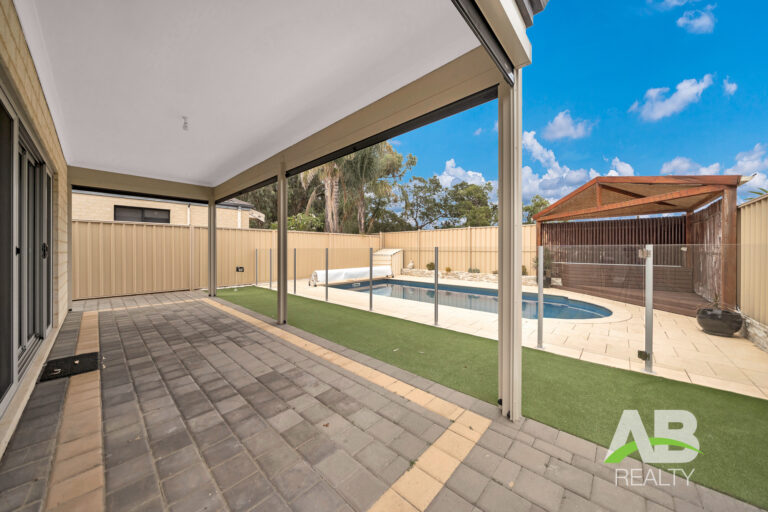 132342878 1737692488 160312 14VinciEntranceSinagraLRLogo