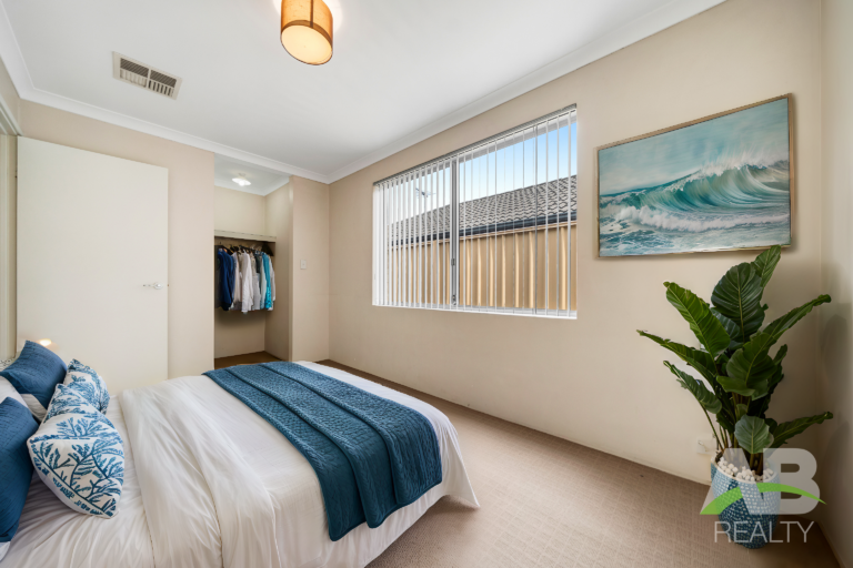 132342909 1737692498 160159 14 Vinci Entrance SinagraHRNoLogo 6 Bedroom Coastal