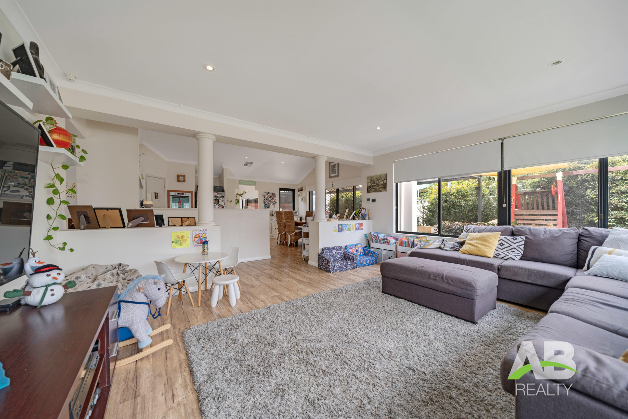 154056778 1751505567 44631 27LothertonWayHockingHRNoLogo