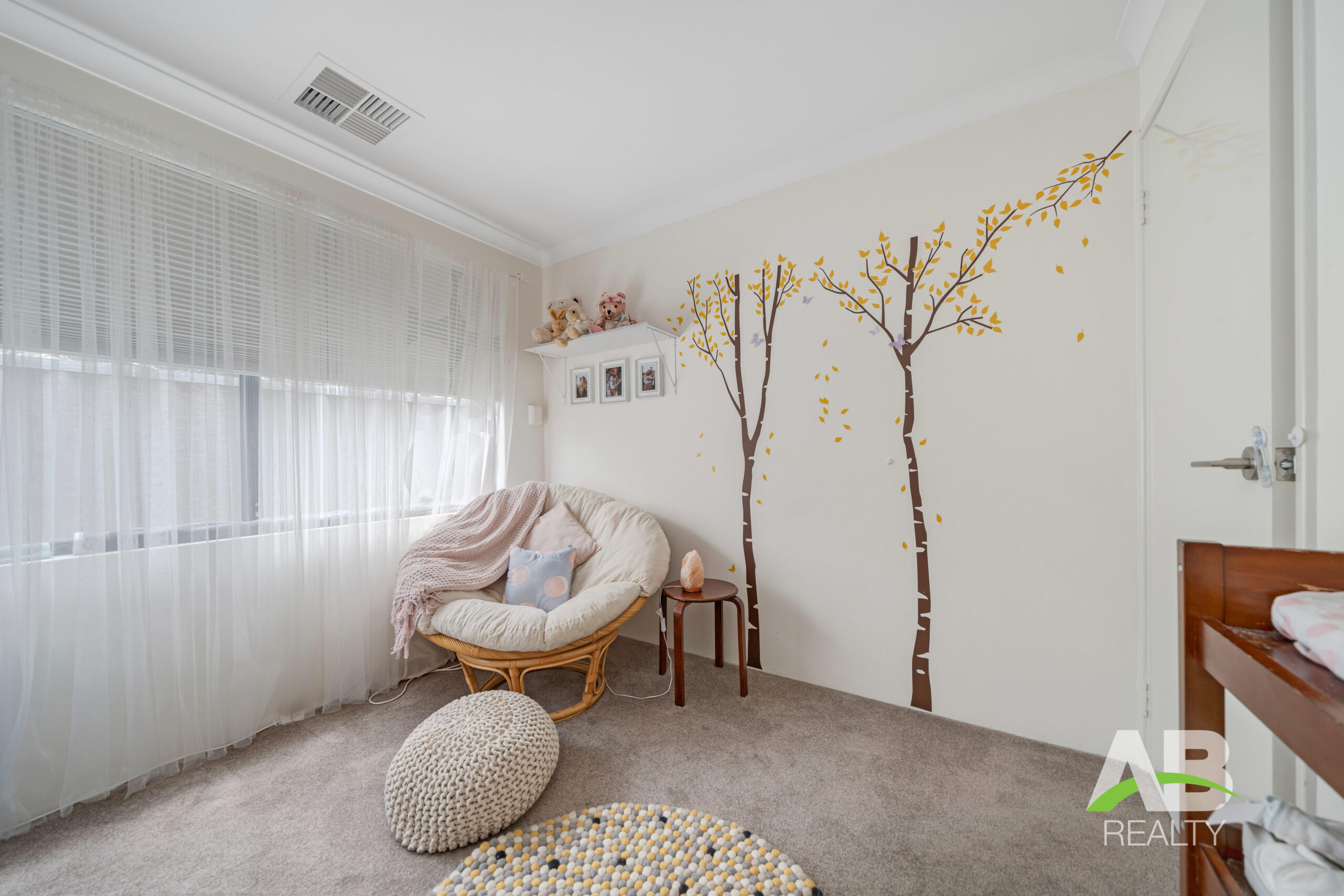 154056797 1751505570 44610 27LothertonWayHockingHRNoLogo