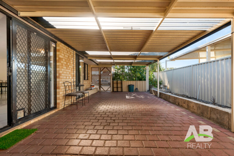 181296593 1767330871 54429 39BalladongLoopCarramarLRLogo