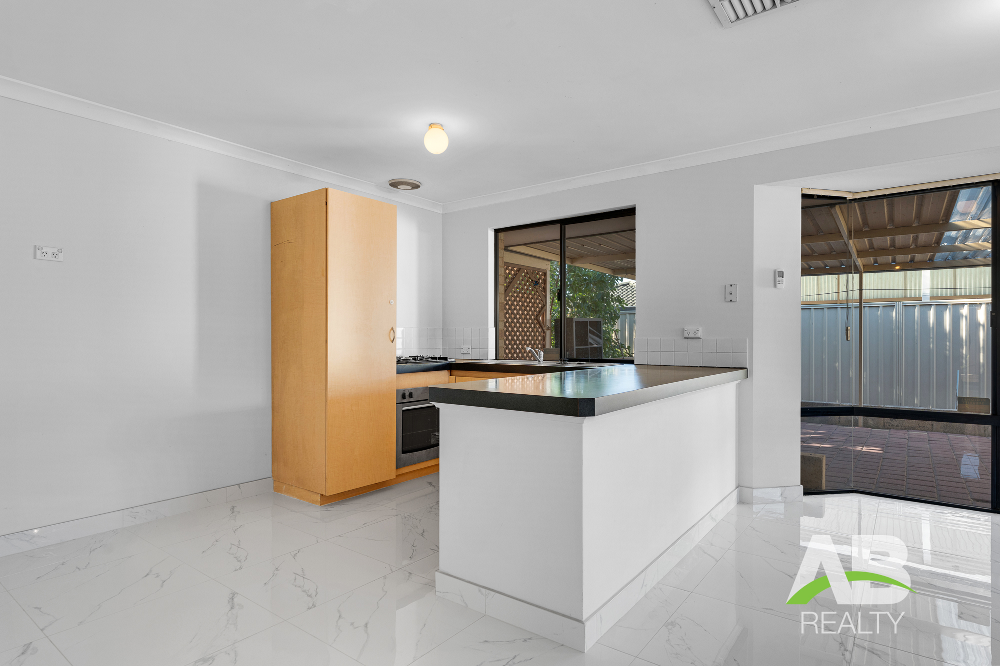 181296597 1767330877 65616 39BalladongLoopCarramarLRLogo