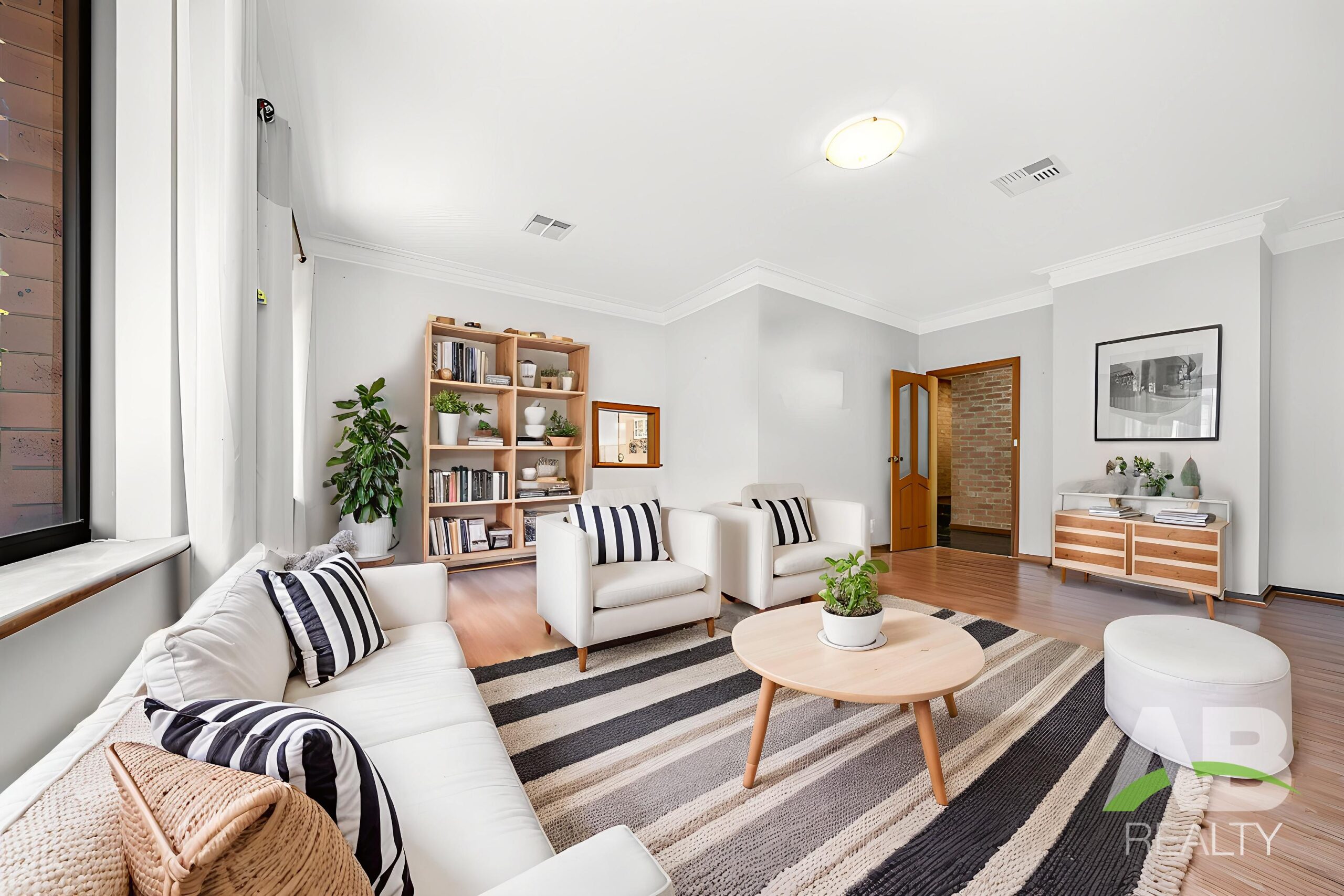 181861338 1767941274 93745 22 Goolema Pl WannerooWeb 3 LivingRoom Scandinavian