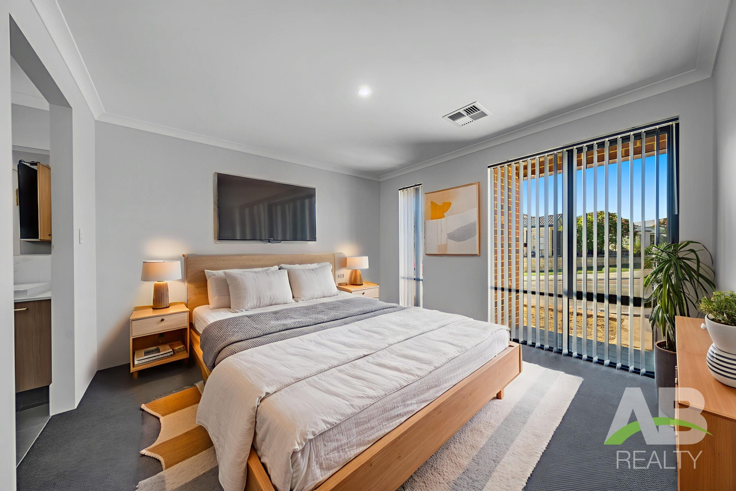 183364082 1768884868 91870 25 Spiccia Way SinagraHRNoLogo 2 Bedroom Scandinavian