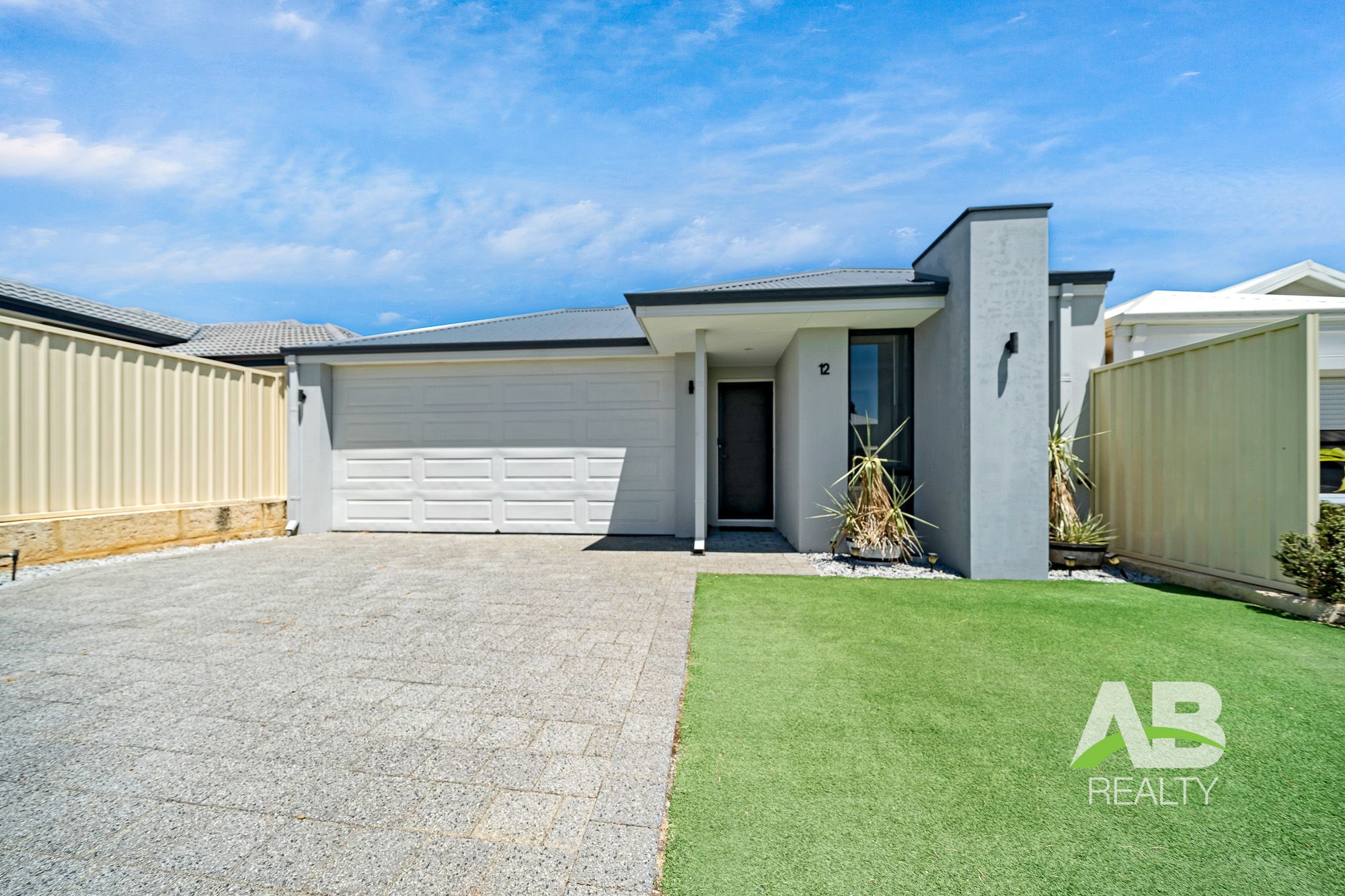 80502237 1706840180 9766 12LimariPlSinagraLRLogo