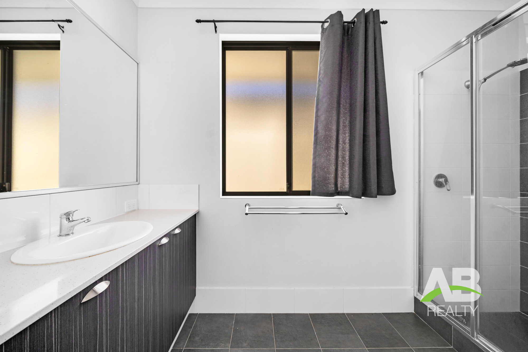 80502253 1706840189 15445 12LimariPlSinagraLRLogo