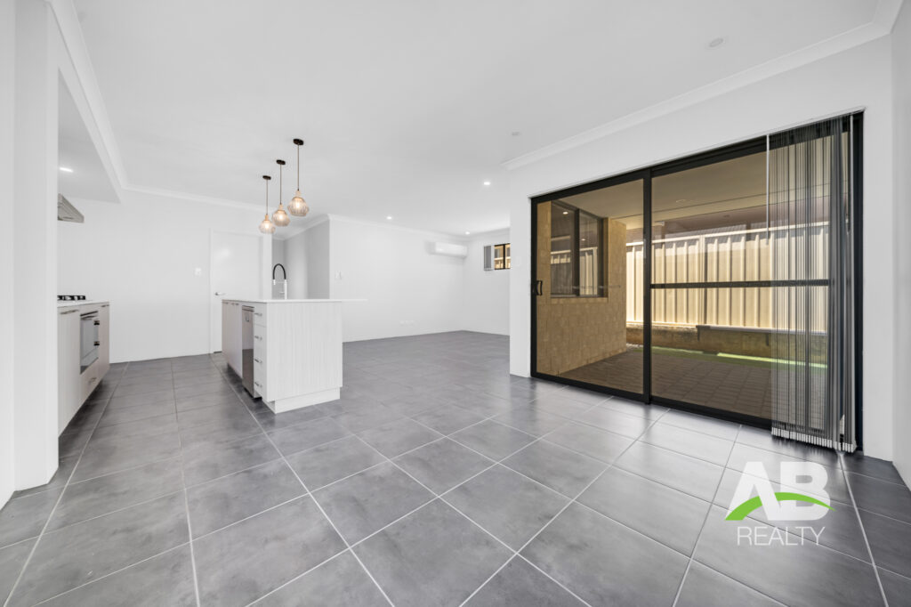 80502263 1706840193 9963 12LimariPlSinagraLRLogo