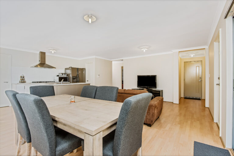 Mydimport 1599385414 hires.31783 63GrandisBlvdBanksiaGroveWeb