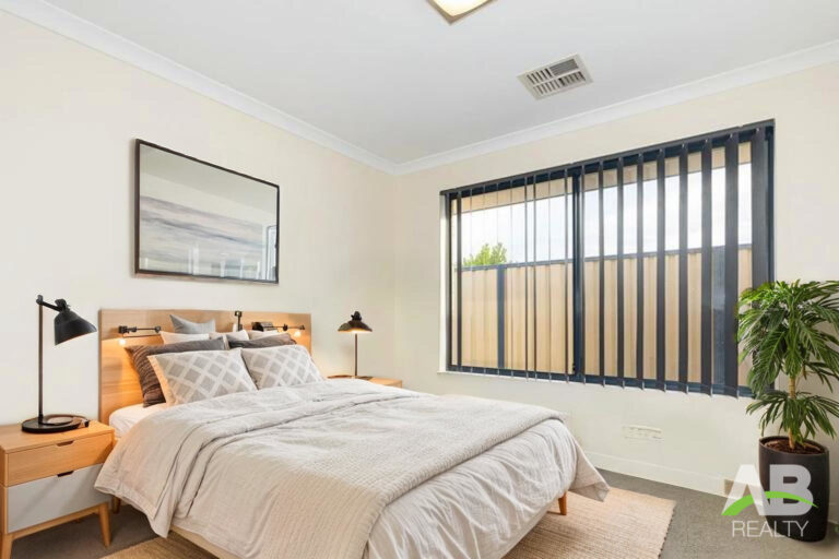 144353892 1744779033 66503 pcjxn5xtvmi6znsjxnrbyham7a Bedroom Scandinavian