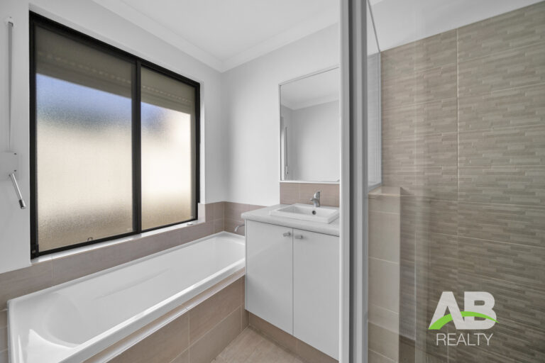 182826682 1768538469 71292 19LimariPlSinagraLRLogo