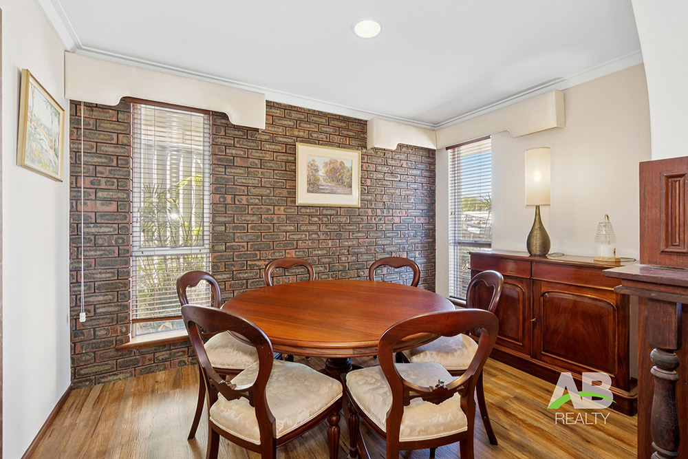 185822543 1770266903 77699 DSC00005