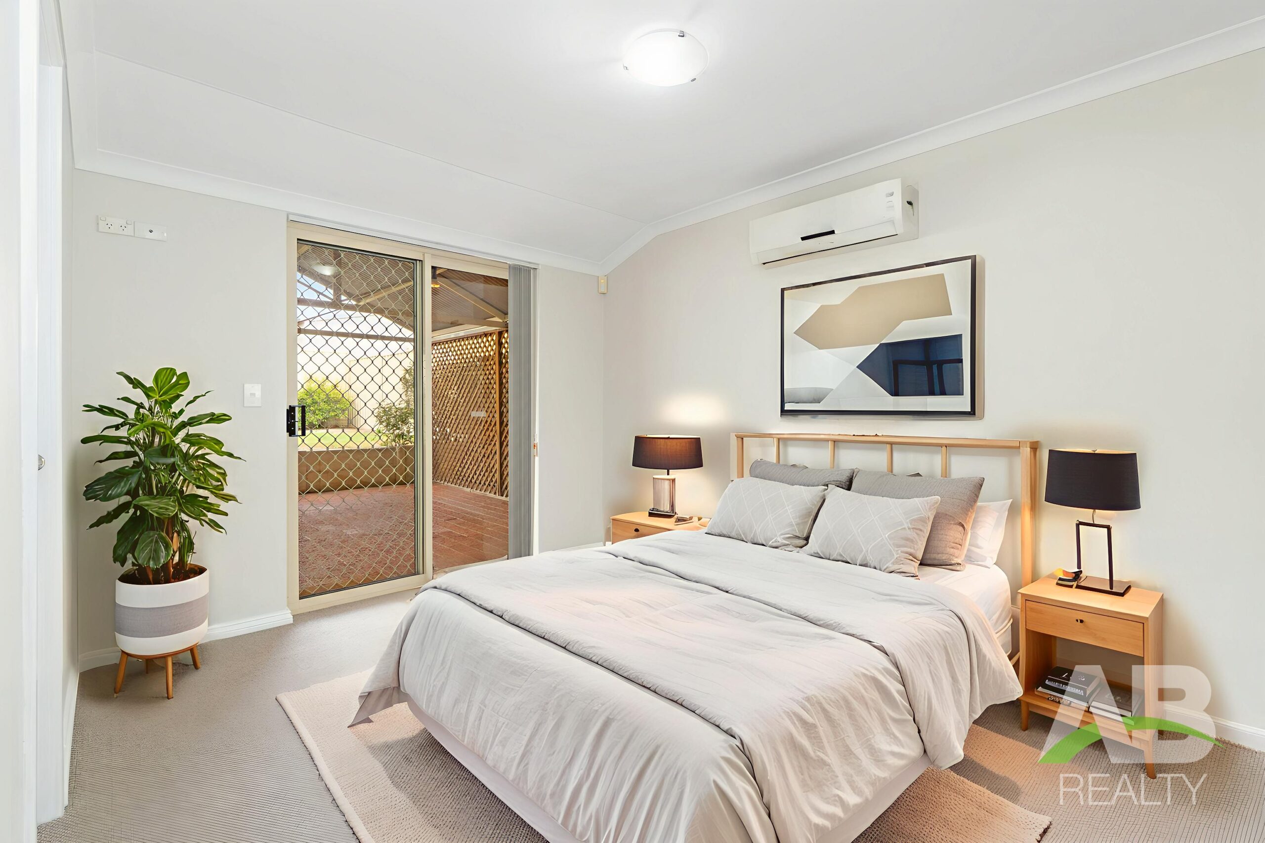 186568443 1770776897 56669 DSC00163 Bedroom Scandinavian