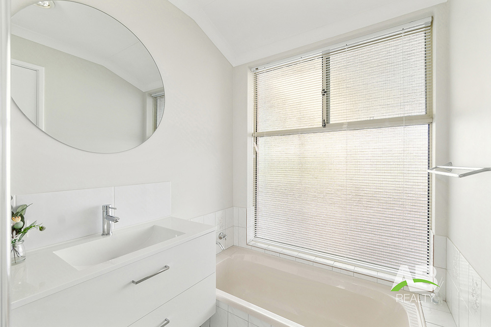 186568746 1770776934 56587 DSC00171