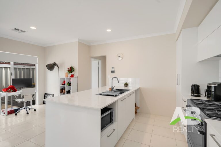 187502168 1771300816 88032 7AWinshipAveWannerooLRLogo