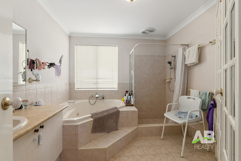 187962669 1771486854 299043 DSC00303