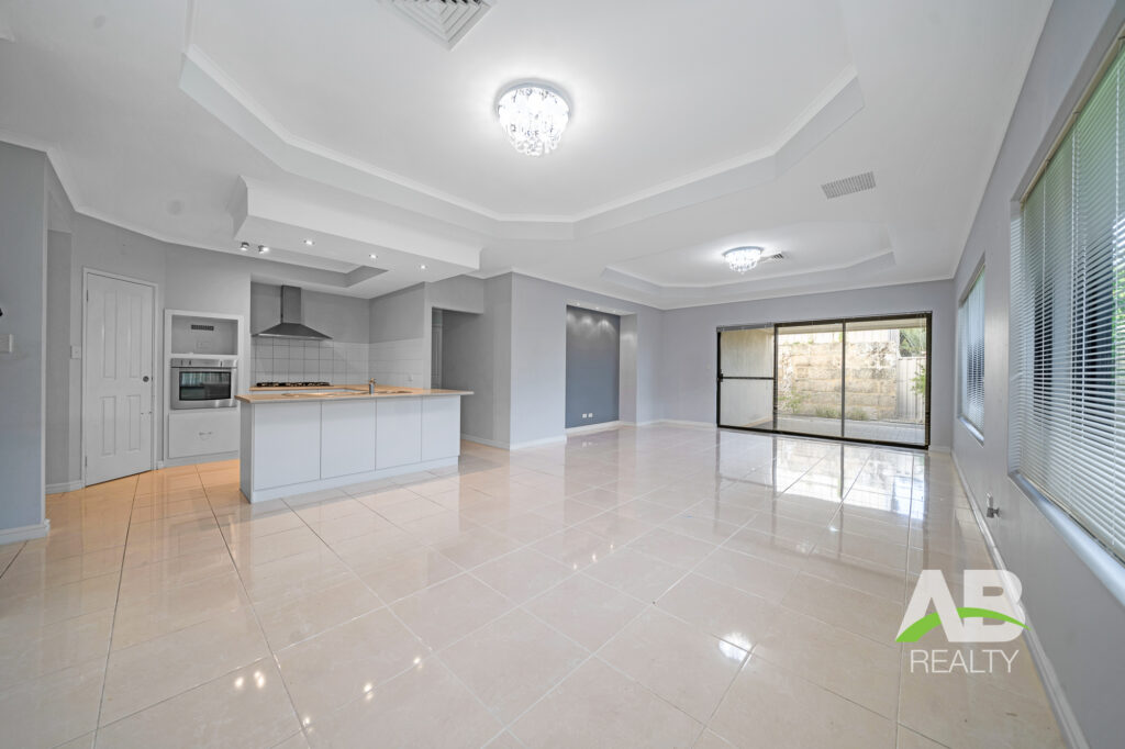 77774438 1701824801 14029 37TurnerPkwyCarramarLRLogo