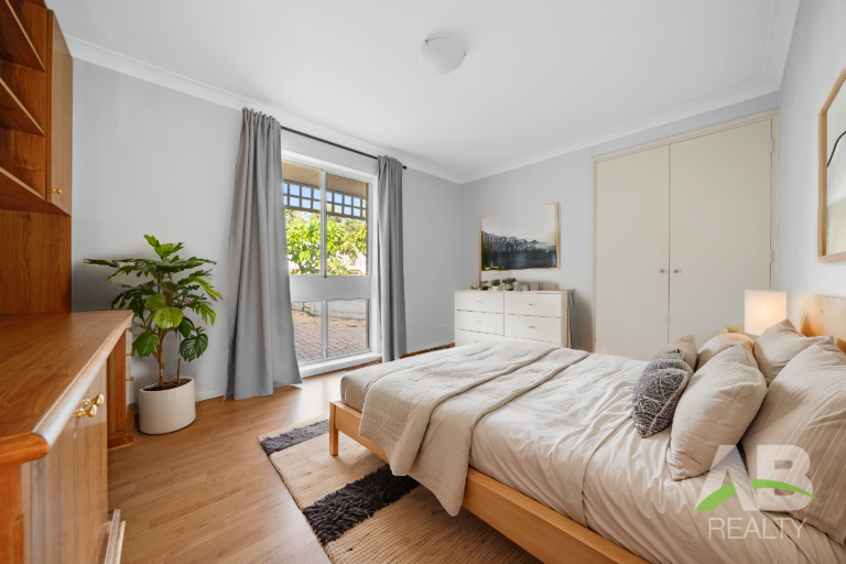 140661017 1742542975 189024 4 Wanill Pl WannerooHRNoLogo 6 Bedroom Scandinavian