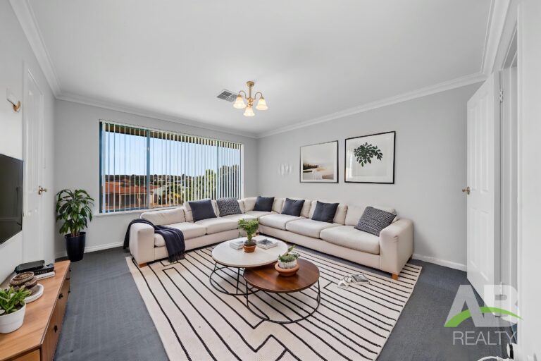 190485609 1772682916 82364 63 Stonehaven Parade KinrossHRNoLogo 2 LivingRoom Scandinavian