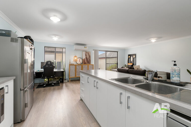 192302379 1773640432 232870 DSC00095