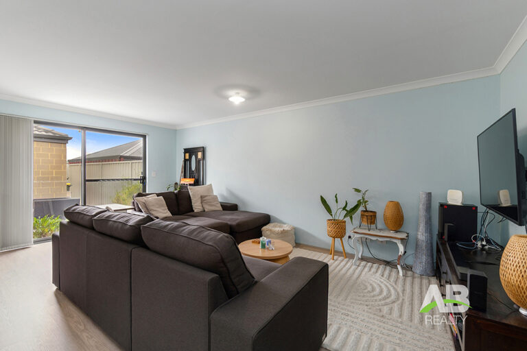 192302382 1773640434 110215 DSC00077