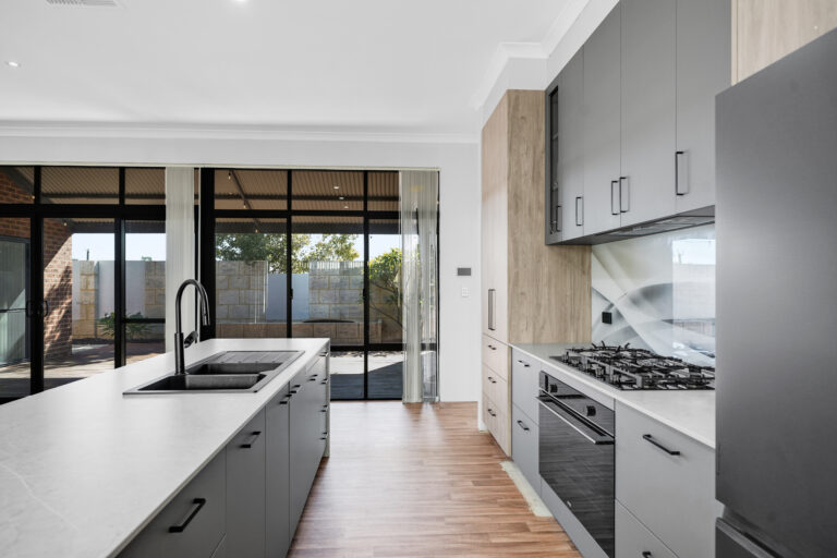 193077844 1773891992 82235 2KarrivaleCtPearsallHRNoLogo