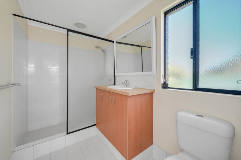 193077883 1773892000 82038 2KarrivaleCtPearsallHRNoLogo