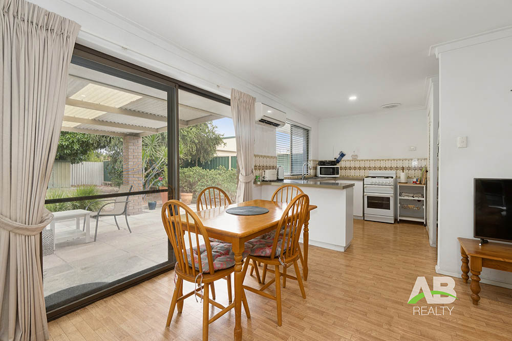 195842869 1775619215 68112 DSC00027