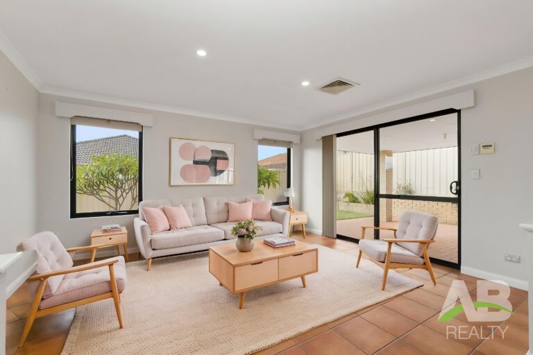 199174219 1777525685 78109 DSC00183 LivingRoom Standard