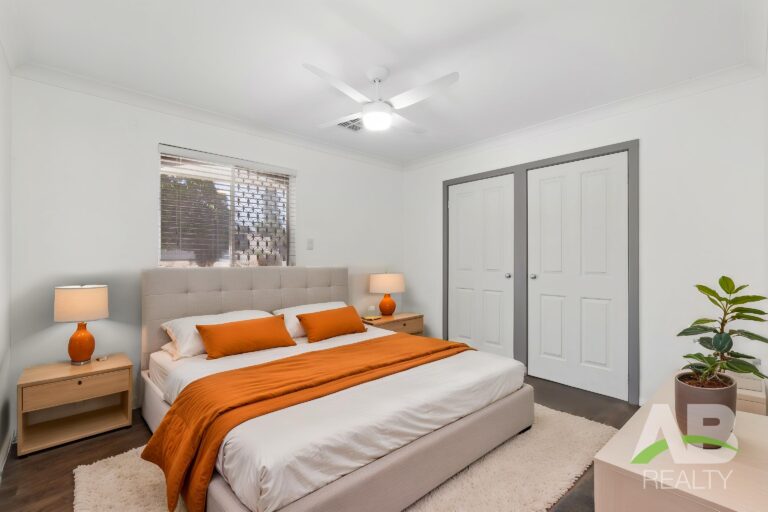 200162421 1778036708 63135 DSC00033 Bedroom Standard