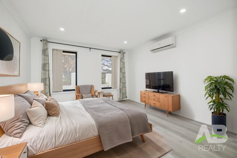 207613085 1782707848 93314 IMG0146 Bedroom Scandinavian