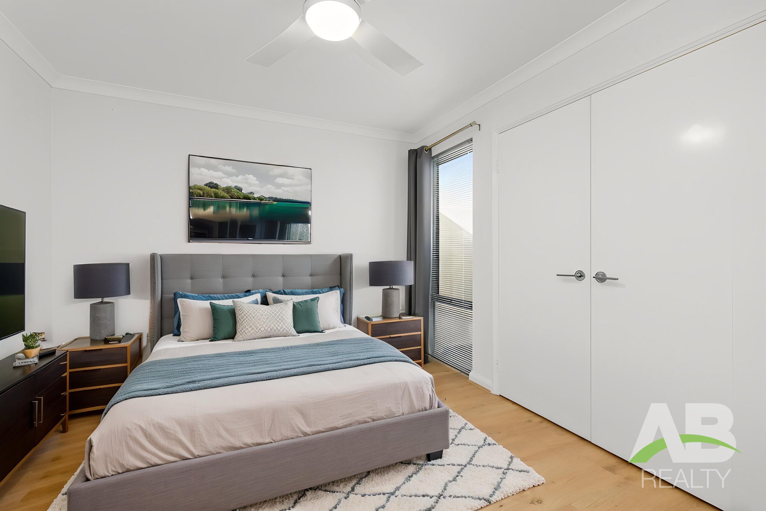 208809324 1783479449 71672 IMG0007 Bedroom Modern
