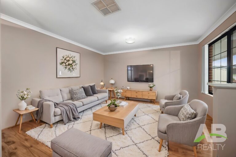 210279686 1784518624 82475 NIC2736 LivingRoom Scandinavian