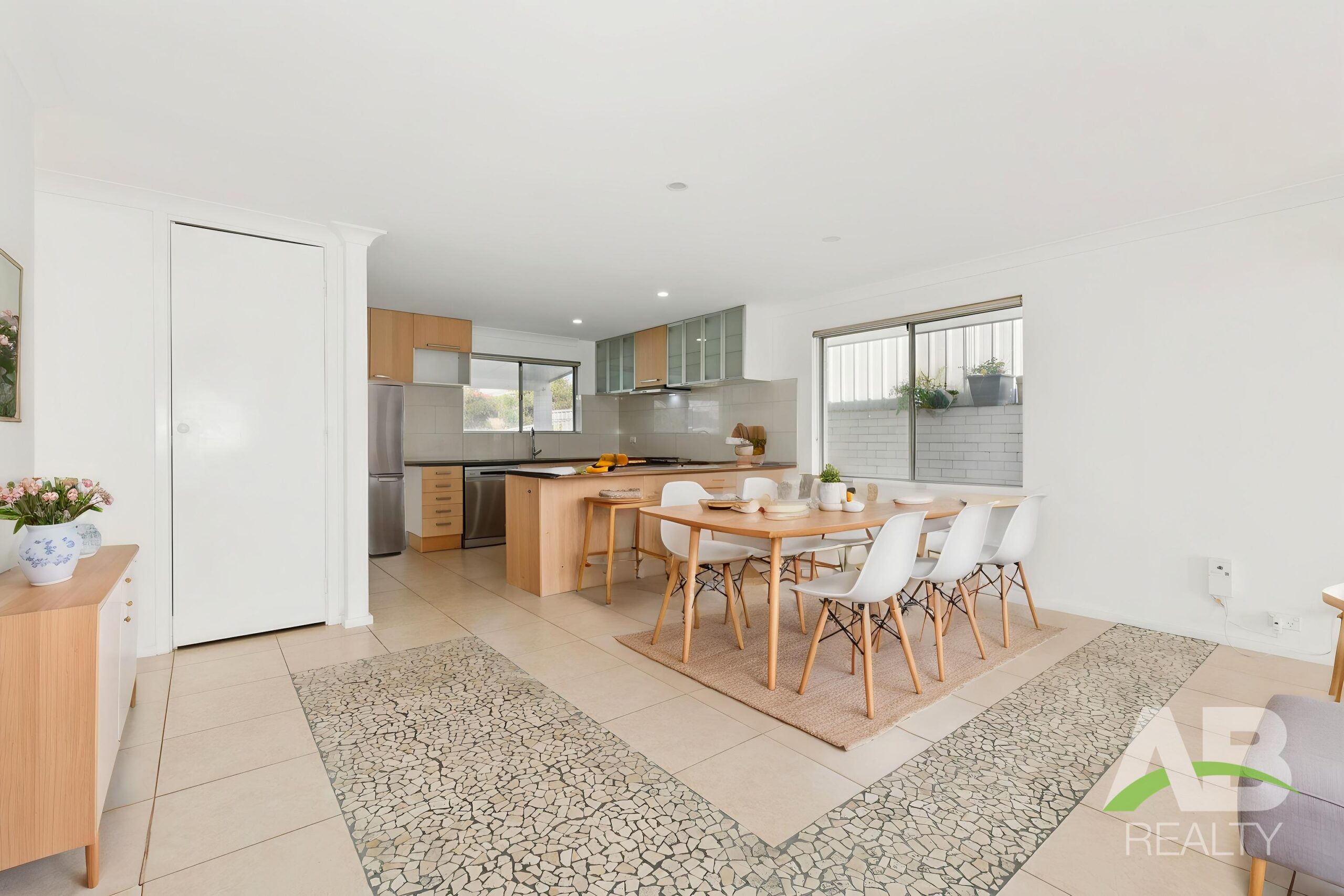 216284292 1787714803 76266 DSC00276 DiningRoom Scandinavian