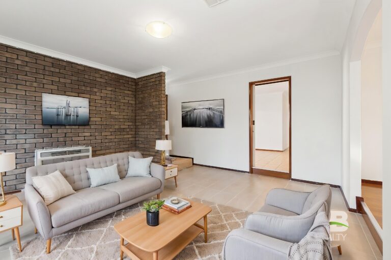 221225771 1790742422 93840 DSC00220 LivingRoom Standard